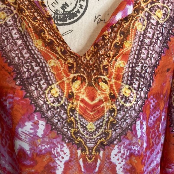 Harlow Zee Sheer bell sleeve tunic, size medium - Picture 5 of 7